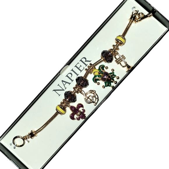 Napier Mardi Gras Charm Bracelet 7.5” Gold Tone Purple Yellow Beads Mask Trumpet - Picture 3 of 6